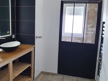 location maison 3 pièces 74 m² à la brède (33650)