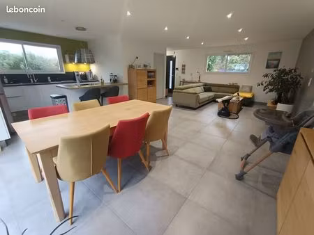 pavillon 5 pièces 121 m²