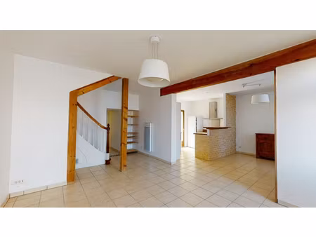 maison t3 de 100 m² au centre-ville de podensac