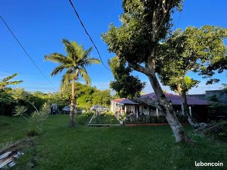 à vendre – maison atypique à sainte-rose - environnement calme et apaisant