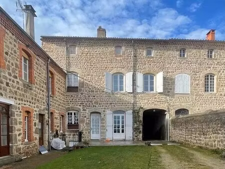 maison de village 4 pièces 139 m²