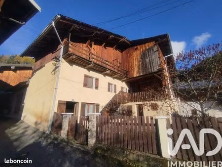 maison de village 4 pièces 65 m²