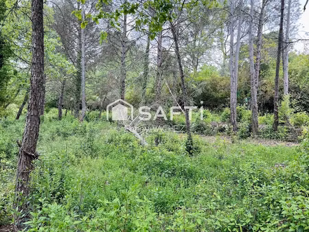 vente terrain 2235 m² à tourrettes (83440)  289 000 €