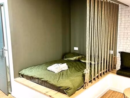 ? studio de standing – centre-ville – tout compris – 25 m² – refait à neuf