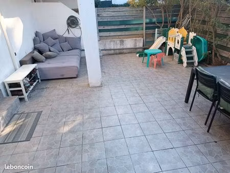 appartement t4 de plain-pied – 85 m² possibles – grande terrasse – garage aménageable
