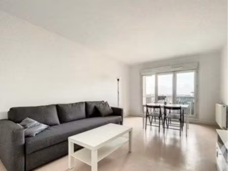 appartement lumineux t3 66m2 / +parking