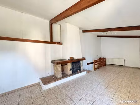 maison 3 pièces 138 m²