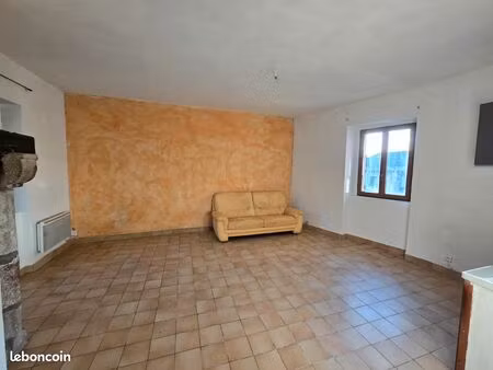 loue appartement de 40m² sur tauriers