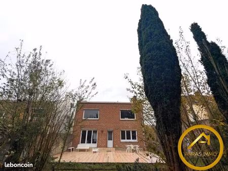 maison 6 pièces 150 m²