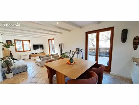 t4 appartement neuf 87m² dans maison au calme 2 places de parking