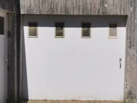 loue garage 107 rue du manio à lorient