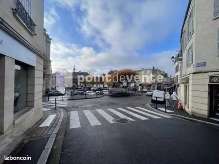 local commercial 95 m²