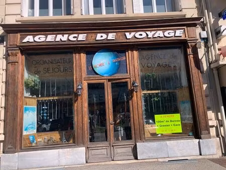 local commercial 100m2 bureaux