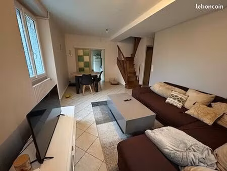 maison de bourg à louer