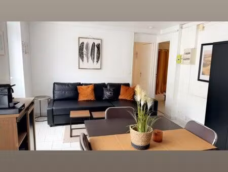 location appartement 50m2 plein centre ville