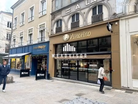 local commercial 150 m²