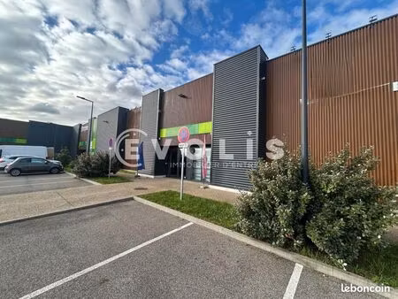 local d'activité 342 m²