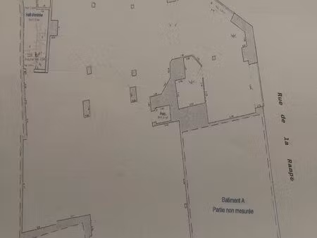 à louer – locaux commerciaux modulables – hyper centre locminé