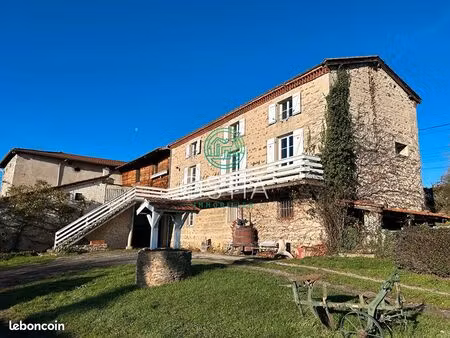 maison 5 pièces 174 m²