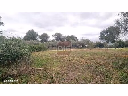 terrain 819 m² montferrier-sur-lez