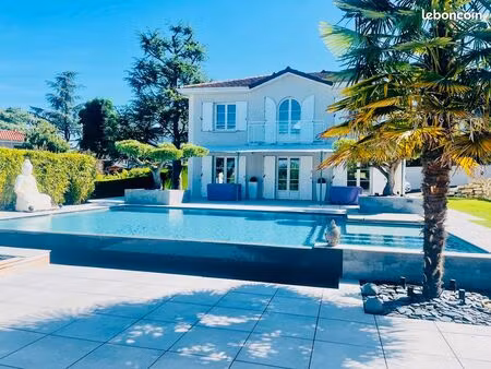 belle villa avec prestations haut de gamme