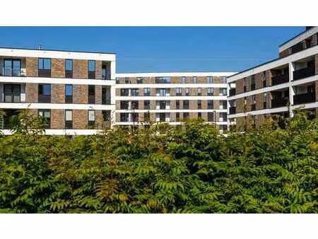 a332 : appart. 2 ch. 103 m² + terrasse au 3ème étage