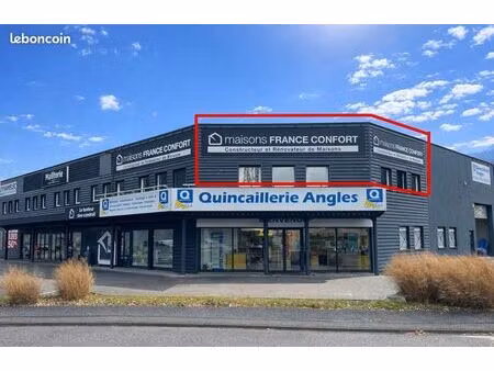 bureaux 160 m² aménagés– emplacement n°1 – zac des landiers nord – rondpoint entrée castor