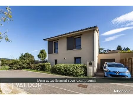 maison 5 pièces 104 m²