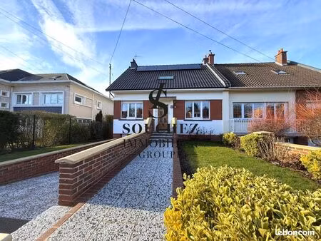 maison 6 pièces 105 m²