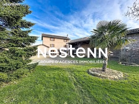 propriété 5 pièces 163 m²