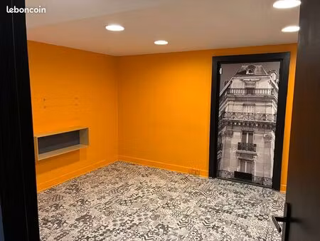 bureaux 96 m² la rochelle