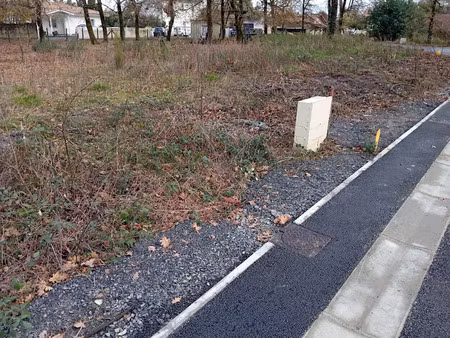 vente terrain 400 m² à biganos (33380)  155 000 €