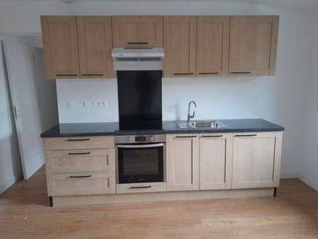 location appartement 2 pièces à coutances (50200) : à louer 2 pièces / 48m² coutances