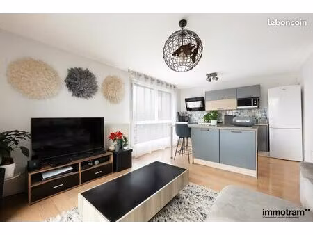 appartement 3 pièces 64 m²