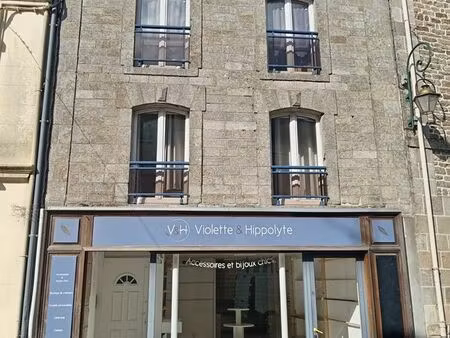 boutique à louer à questembert