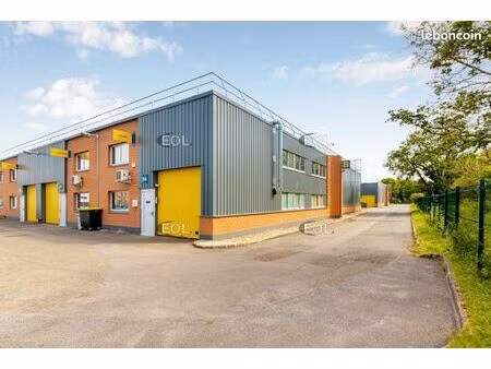 local d'activité 170 m²