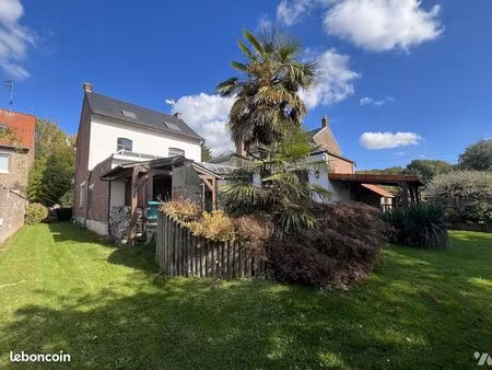 propriété 6 pièces 239 m²