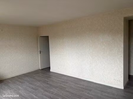 appartement 3 pièces 75 m²