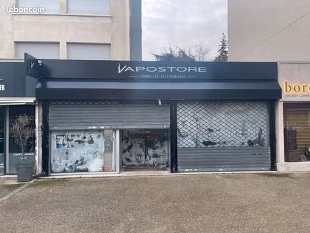 murs commerciaux – ermont – 83 m² rdc + 30m2 sous-sol – rentabilité env 7%