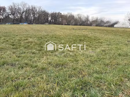 vente terrain 11988 m² à castelmayran (82210)  152 000 €