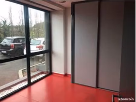 bureau à louer en zfu