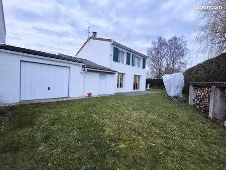 maison 6 pièces 94 m²