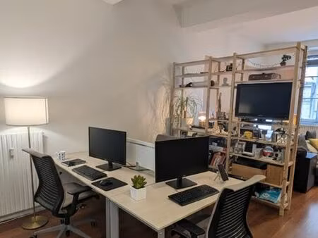 poste / bureau partagé en coworking – presqu’île