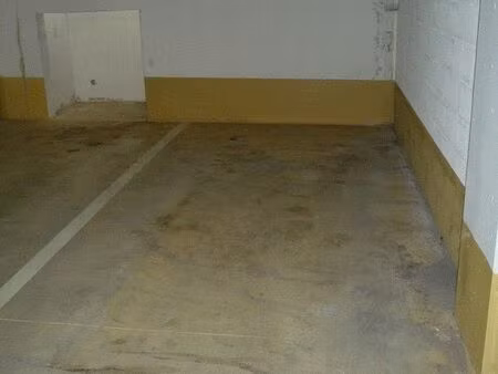 location place de parking sannois