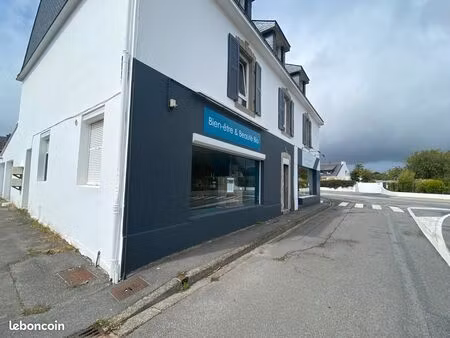 local commercial 4 pièces * belle vitrine et visibilité