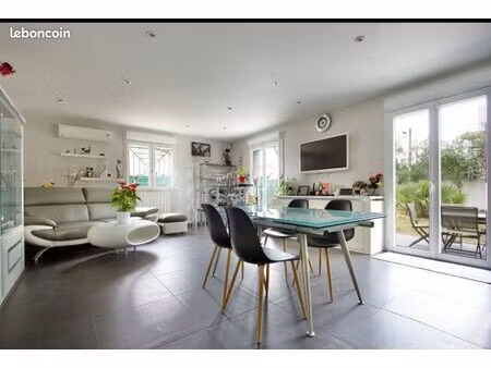 maison 4 pièces 88 m²