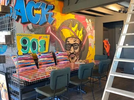 restaurant bord de mer murs et fond clé en main