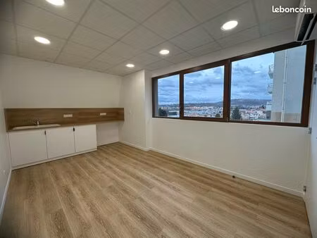 local roche la molière