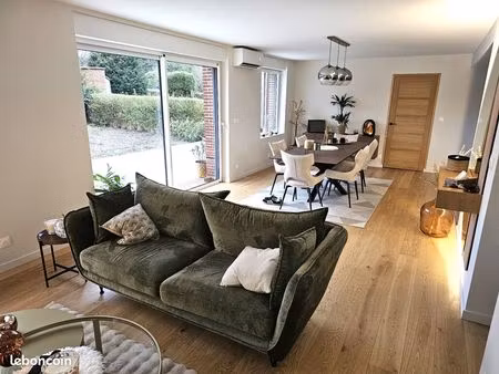 maison semi-individuelle – chambre parentale au rdc – champ de courses