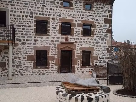 location maison f4 à chaspuzac